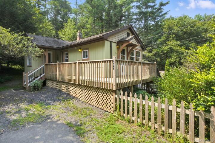 Property photo # 1