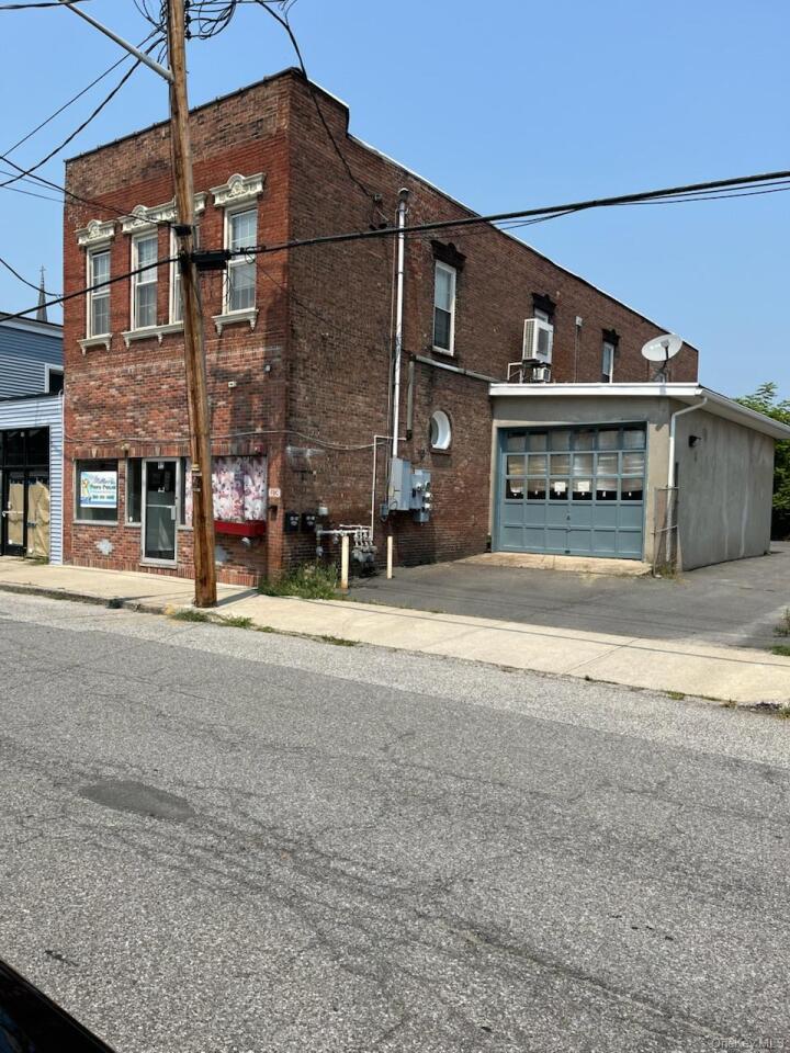 Property photo # 1
