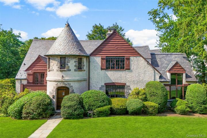 Property photo # 1