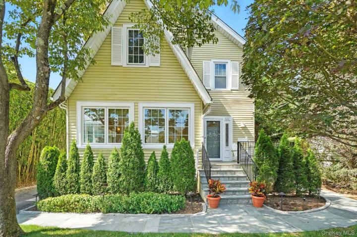 Property photo # 1