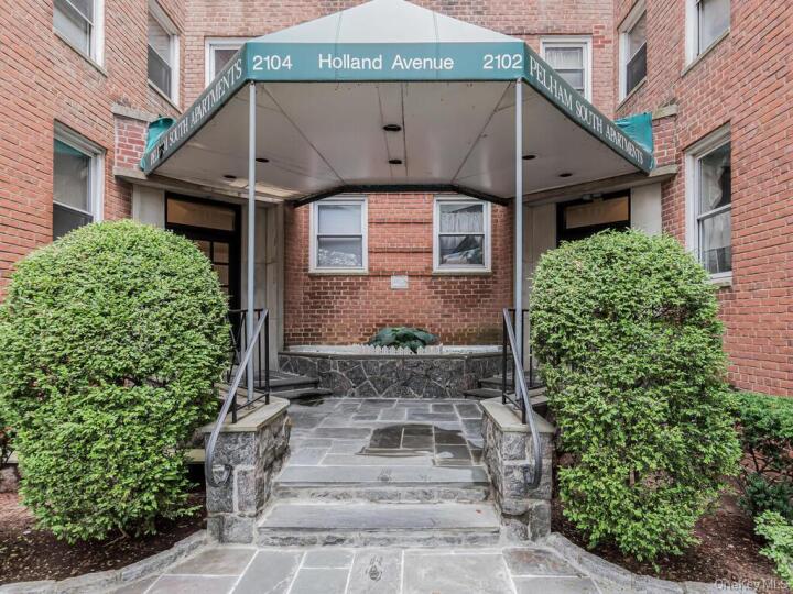 Property photo # 1