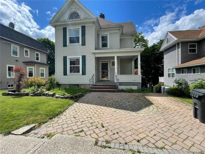 Property photo # 1