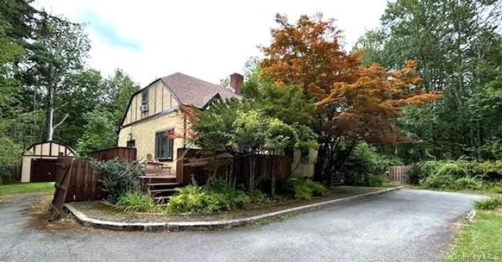 Property photo # 1
