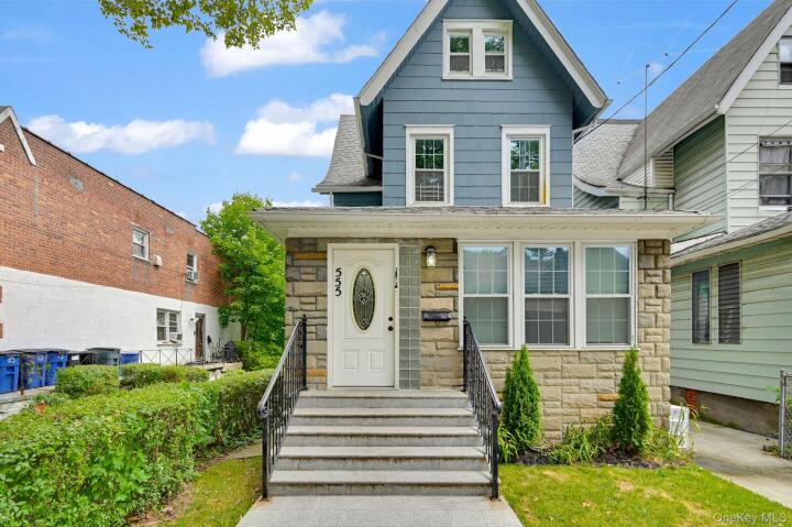 Property photo # 1