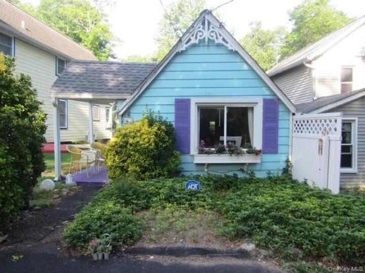 Property photo # 1