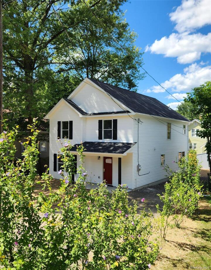 Property photo # 1