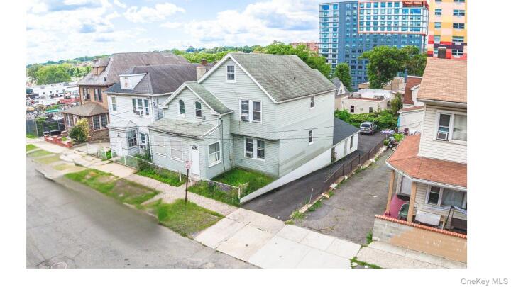 Property photo # 1