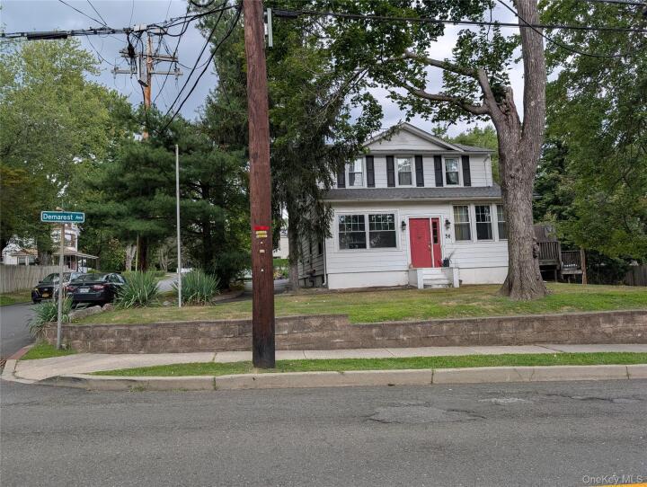 Property photo # 1