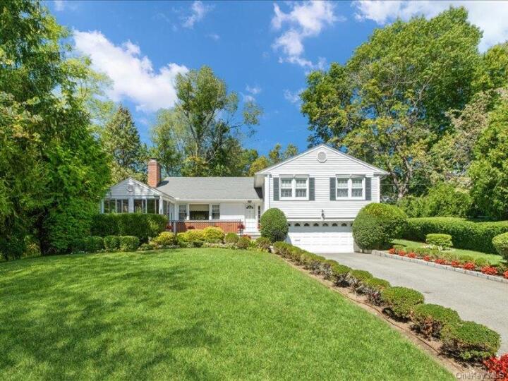 Property photo # 1