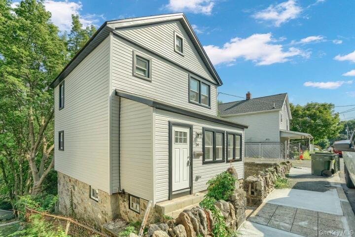 Property photo # 1
