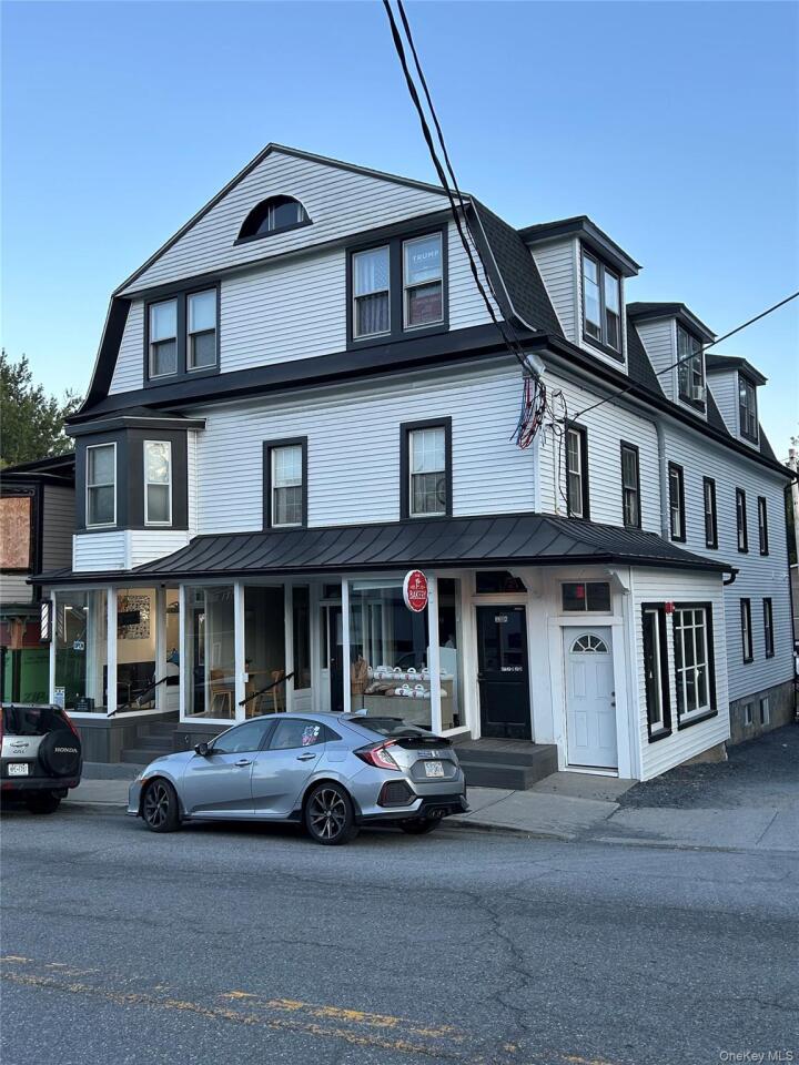 Property photo # 1