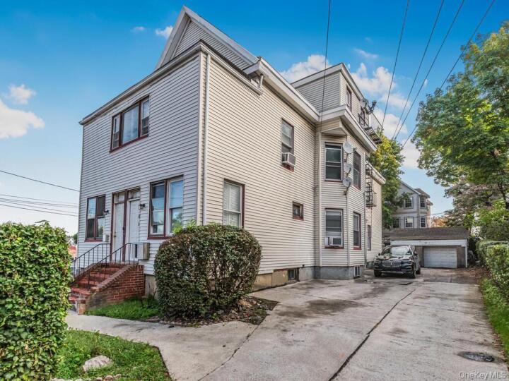 Property photo # 1
