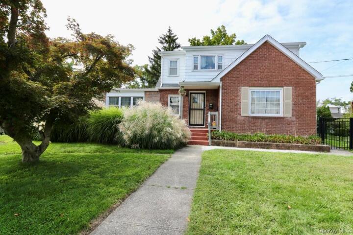 Property photo # 1