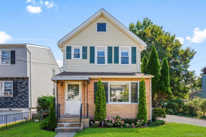 Property photo # 1