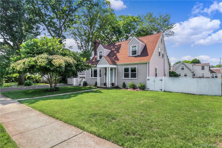 Property photo # 1