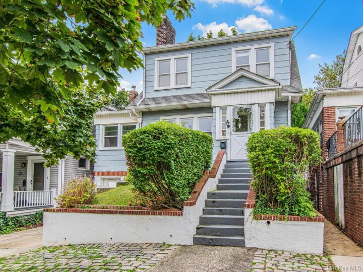 Property photo # 1