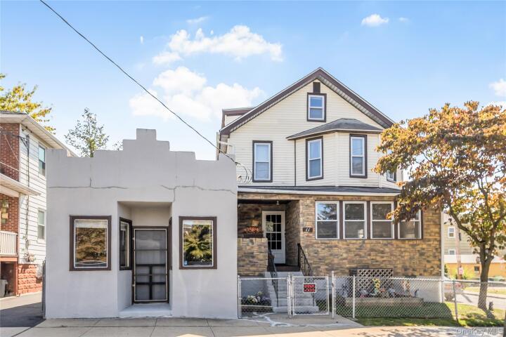 Property photo # 1