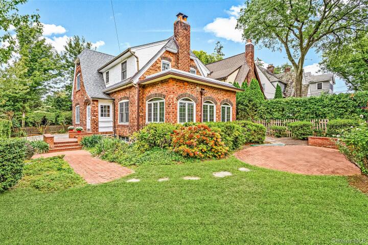Property photo # 1