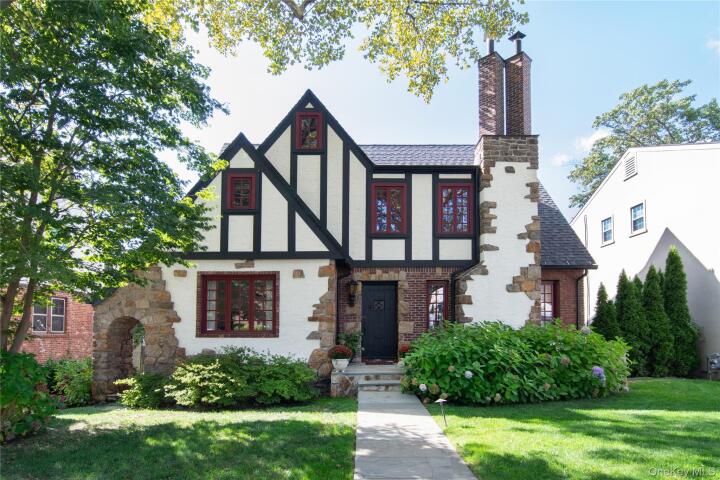 Property photo # 1