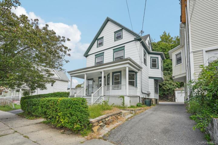 Property photo # 1