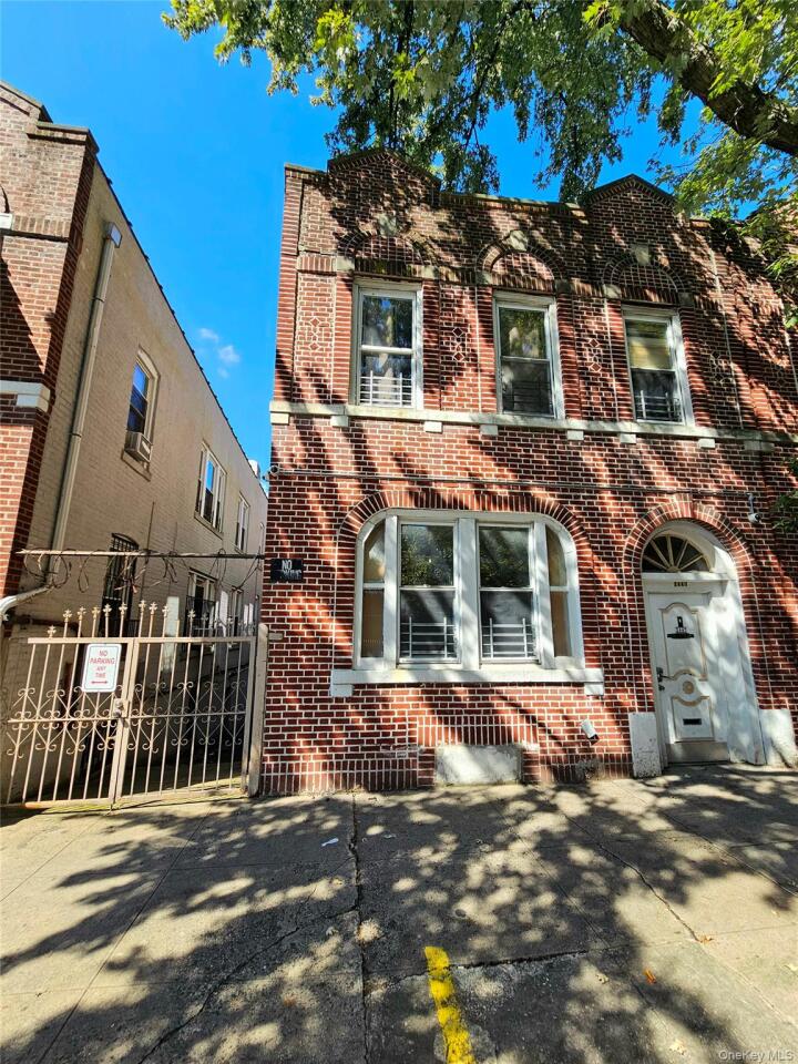 Property photo # 1