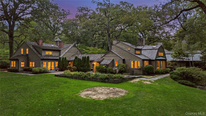 Property photo # 1