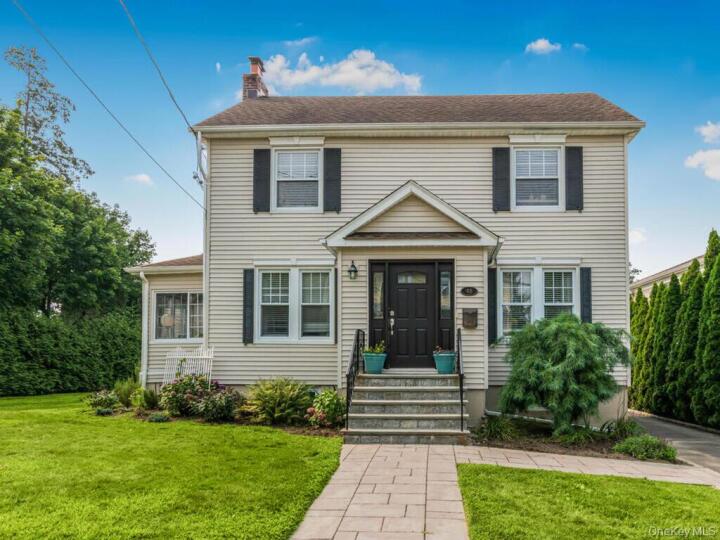 Property photo # 1