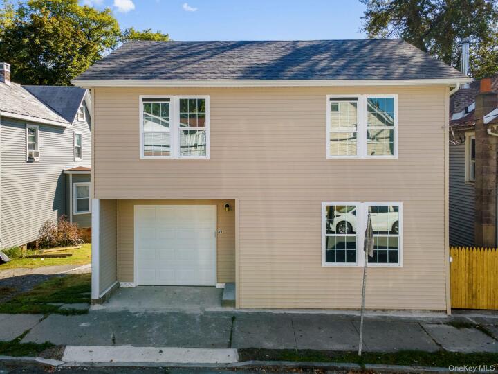 Property photo # 1