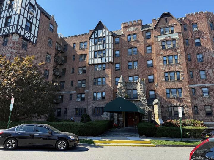 Property photo # 1