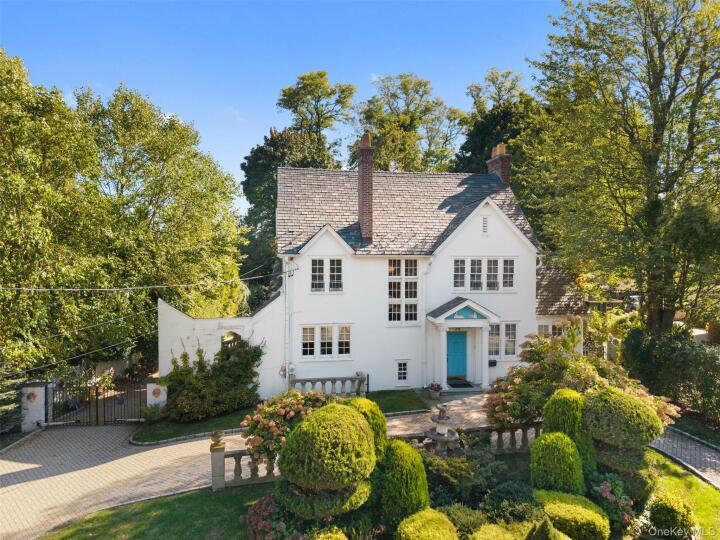 Property photo # 1