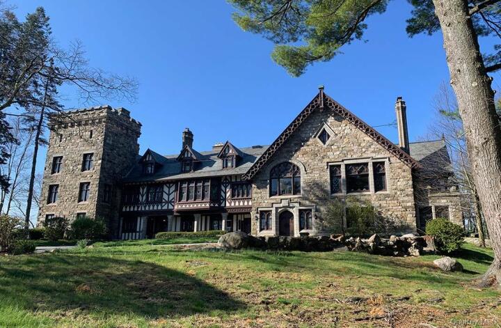 Property photo # 1