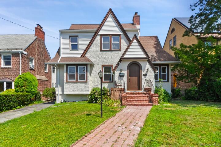Property photo # 1