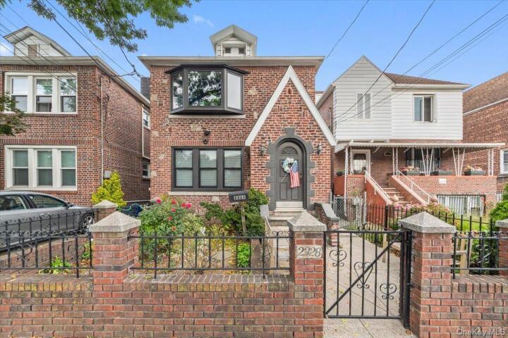 Property photo # 1
