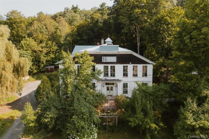 Property photo # 1