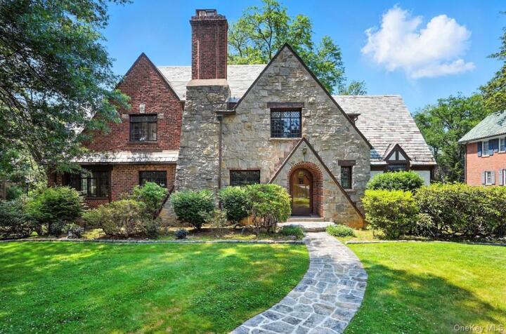 Property photo # 1