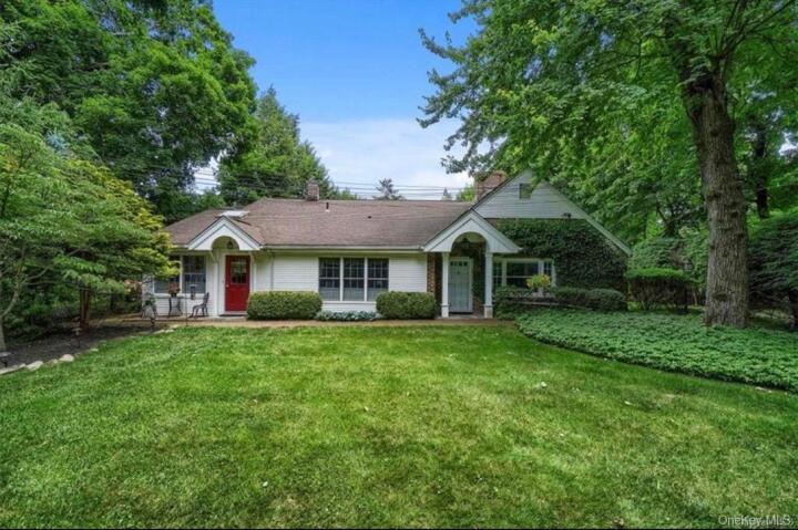 Property photo # 1