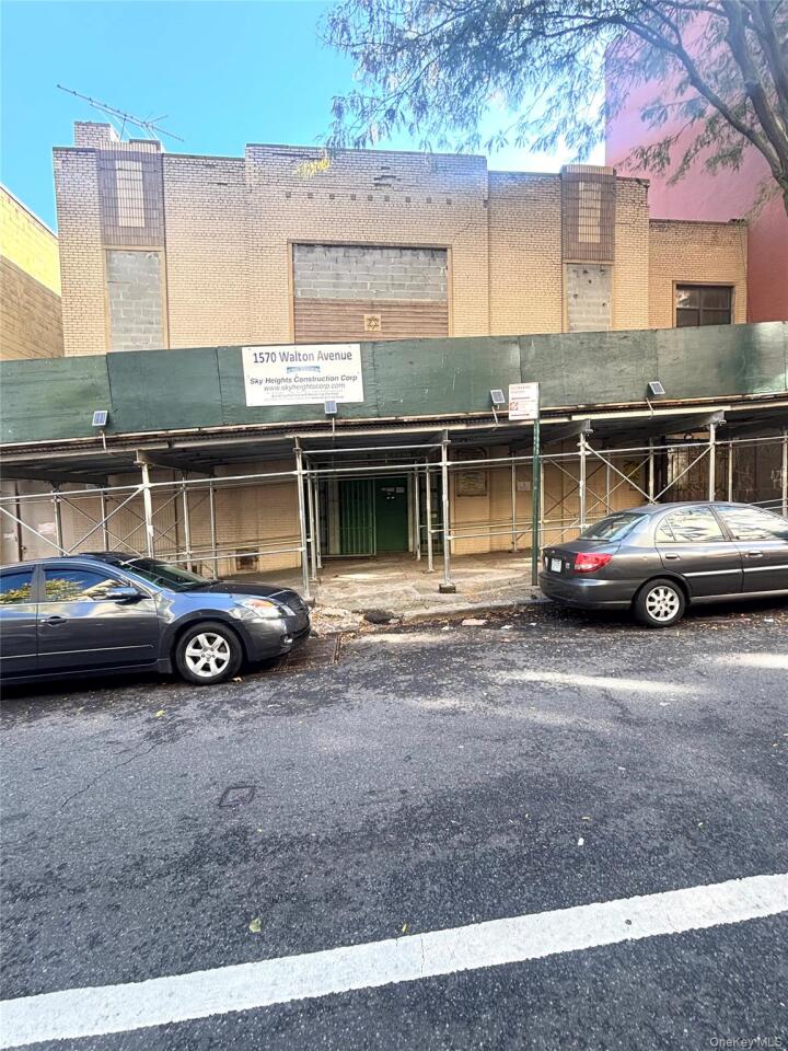 Property photo # 1