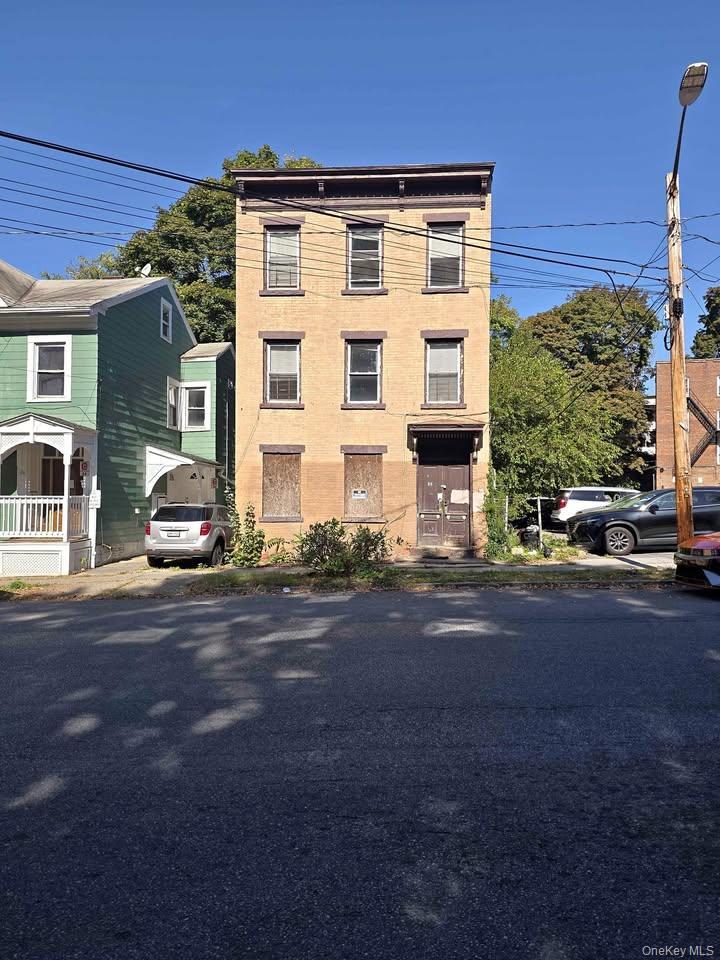 Property photo # 1