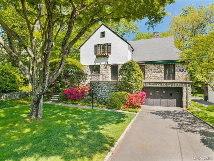 Property photo # 1