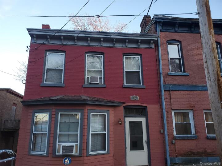 Property photo # 1
