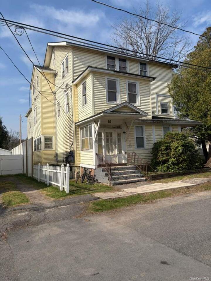 Property photo # 1