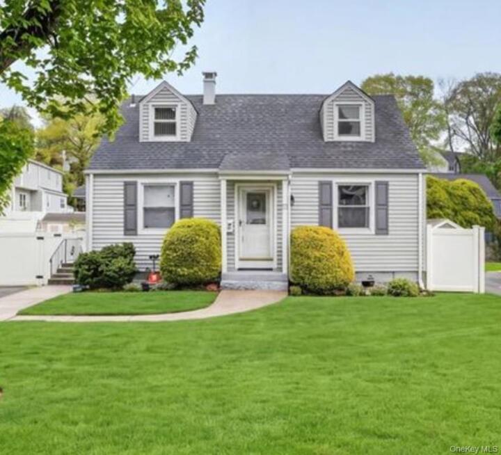 Property photo # 1