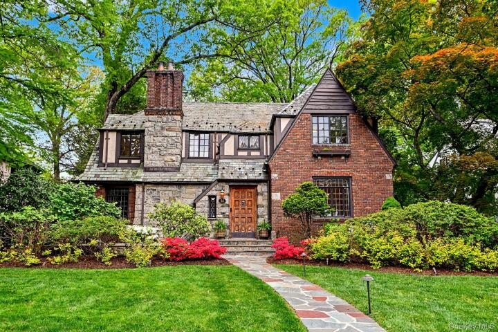 Property photo # 1