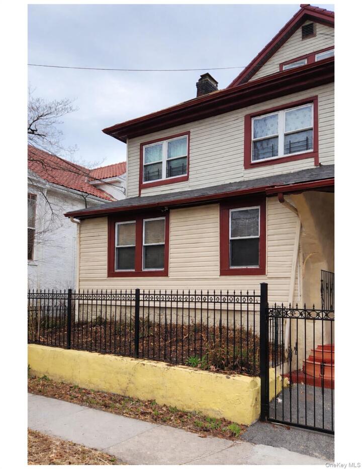 Property photo # 1