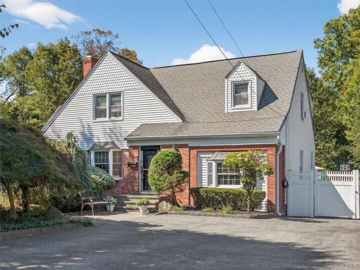 Property photo # 1
