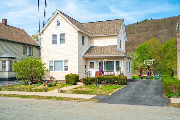 Property photo # 1