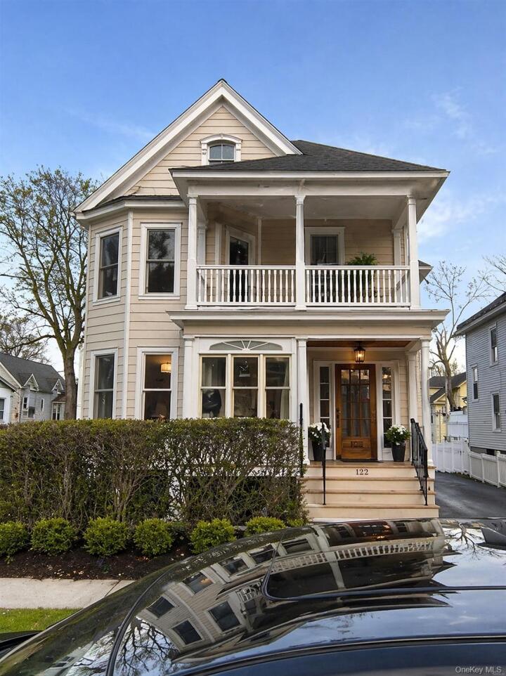 Property photo # 1