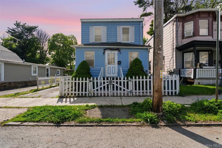 Property photo # 1