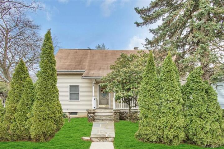 Property photo # 1