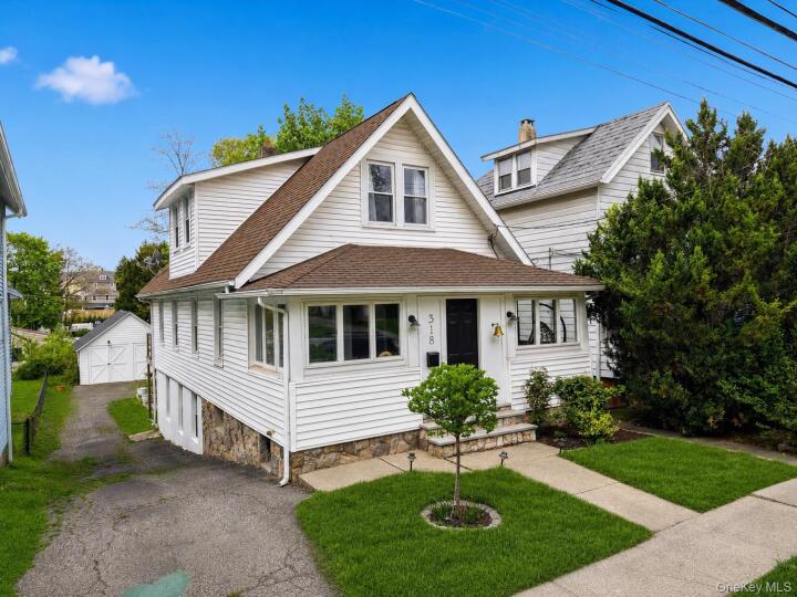 Property photo # 1